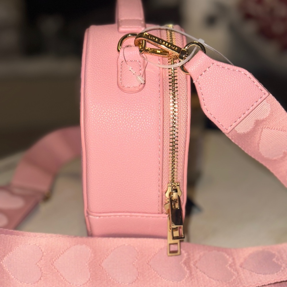 Like Dreams Pink Zipper Heartbreaker Valentines Day Heart Shaped Purse. New - Picture 7 of 7